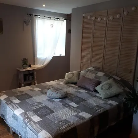 D Hotes Le Clos Des Vins D Anges Bed & Breakfast 3*