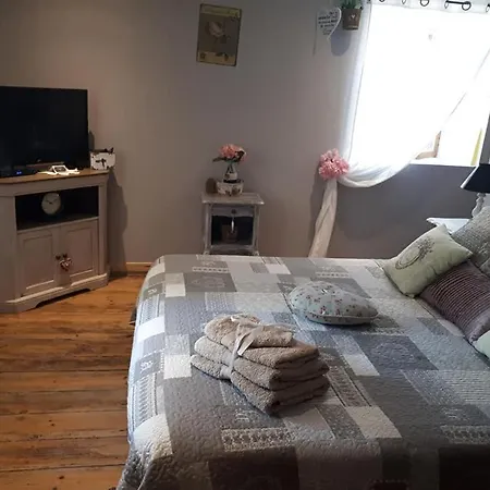 Bed & Breakfast D Hotes Le Clos Des Vins D Anges Saint-Pierre-des-Champs