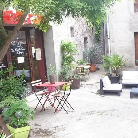 D Hôtes Le Clos Des Vins D Anges Couette-café