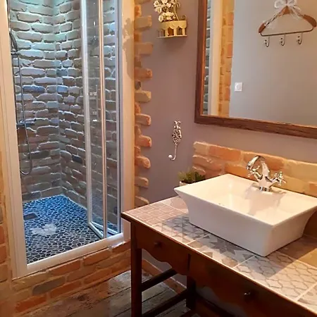 D Hotes Le Clos Des Vins D Anges Bed & Breakfast 3*